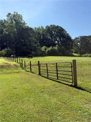 1206 Thompson Road, Dawsonville, GA 30534