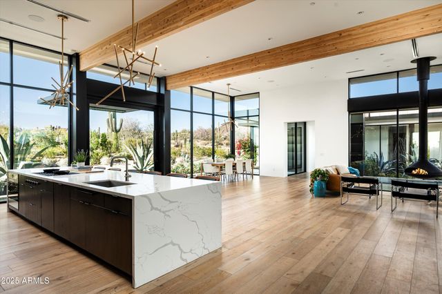 10101 E HAPPY VALLEY Road, Scottsdale, AZ 85255