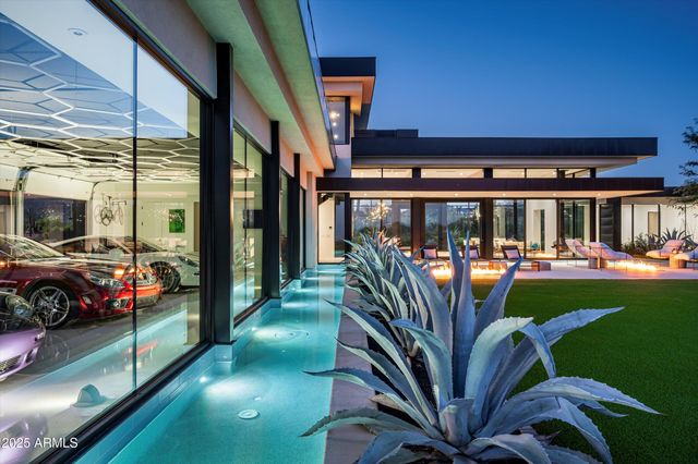 10101 E HAPPY VALLEY Road, Scottsdale, AZ 85255