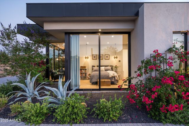 10101 E HAPPY VALLEY Road, Scottsdale, AZ 85255