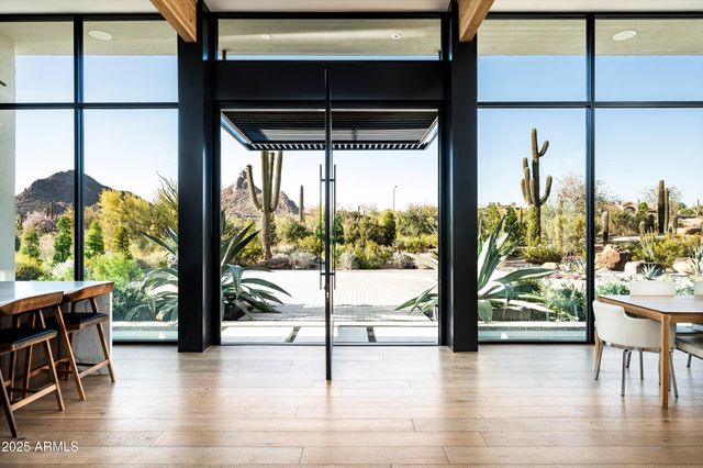 10101 E HAPPY VALLEY Road, Scottsdale, AZ 85255