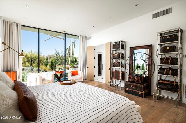 10101 E HAPPY VALLEY Road, Scottsdale, AZ 85255