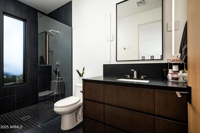 10101 E HAPPY VALLEY Road, Scottsdale, AZ 85255