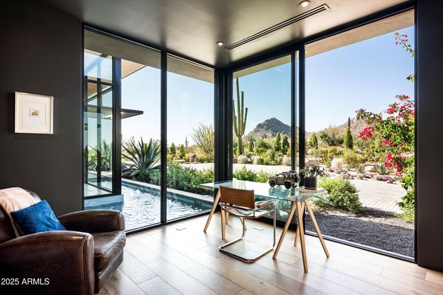 10101 E HAPPY VALLEY Road, Scottsdale, AZ 85255