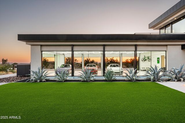 10101 E HAPPY VALLEY Road, Scottsdale, AZ 85255