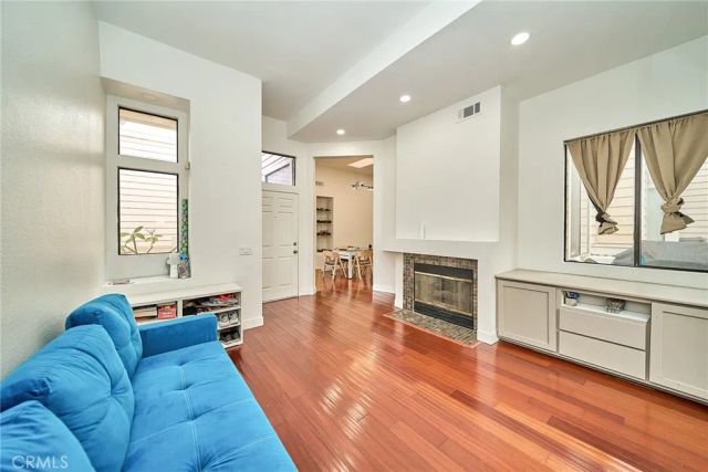4900 N Grand 306, Covina, CA 91724