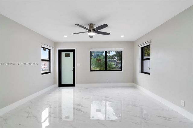 1815 N 27th Ave, Hollywood, FL 33020