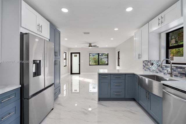 1815 N 27th Ave, Hollywood, FL 33020