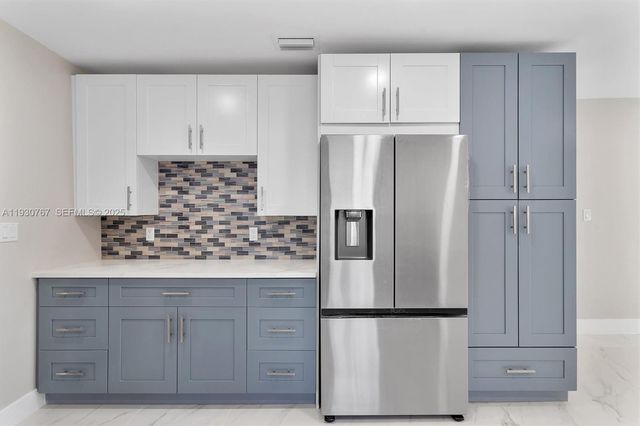 1815 N 27th Ave, Hollywood, FL 33020