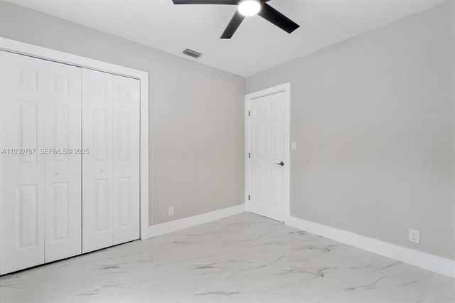 1815 N 27th Ave, Hollywood, FL 33020