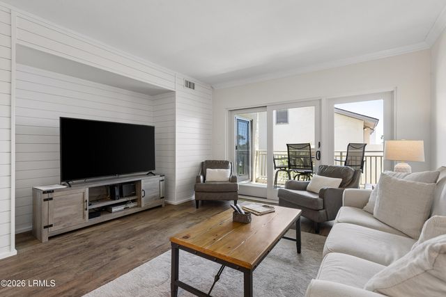 21 S Forest Beach Dr Apt 231, Hilton Head Island, SC 29928