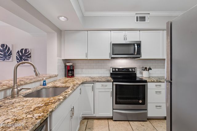 21 S Forest Beach Dr Apt 231, Hilton Head Island, SC 29928
