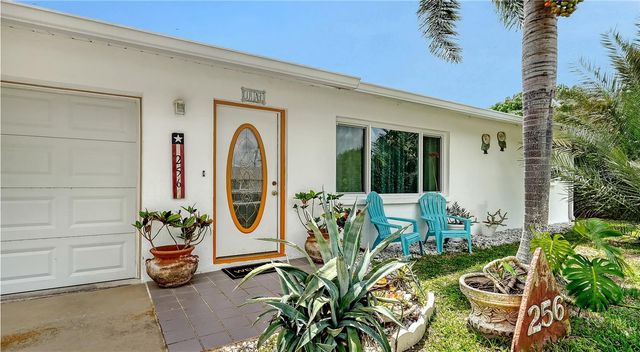 256 EIDER ROAD, Venice, FL 34293