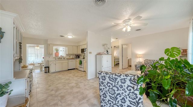 256 EIDER ROAD, Venice, FL 34293