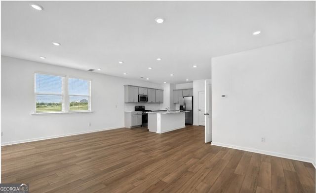 887 Rainwater Trace 31, Lawrenceville, GA 30044