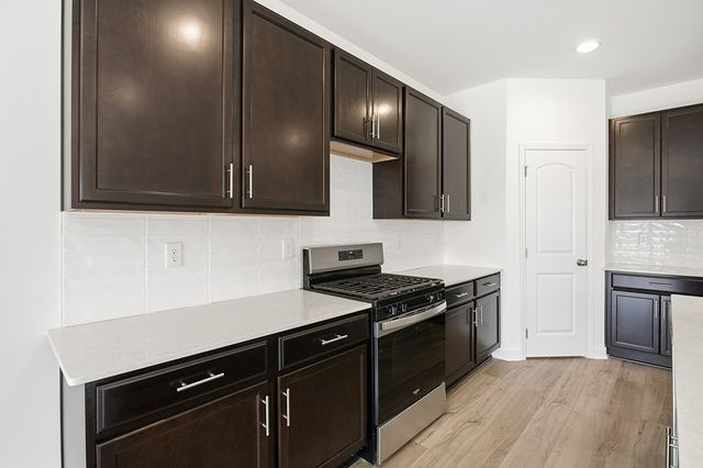 1307 Kristopher Dr, Lebanon, TN 37087