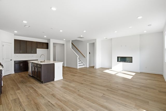 1307 Kristopher Dr, Lebanon, TN 37087