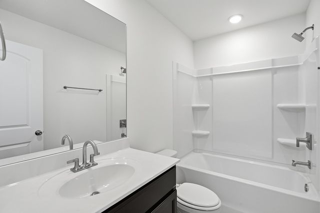 1307 Kristopher Dr, Lebanon, TN 37087