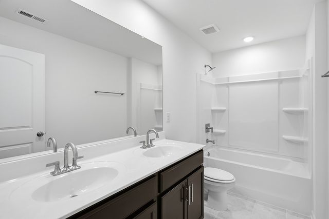 1307 Kristopher Dr, Lebanon, TN 37087