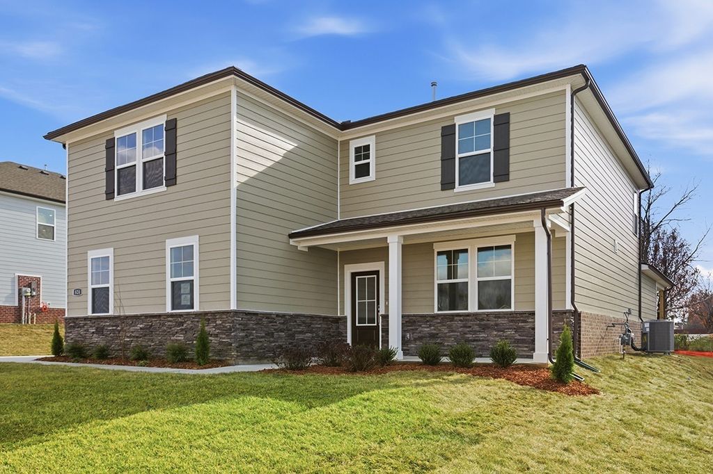 1307 Kristopher Dr, Lebanon, TN 37087