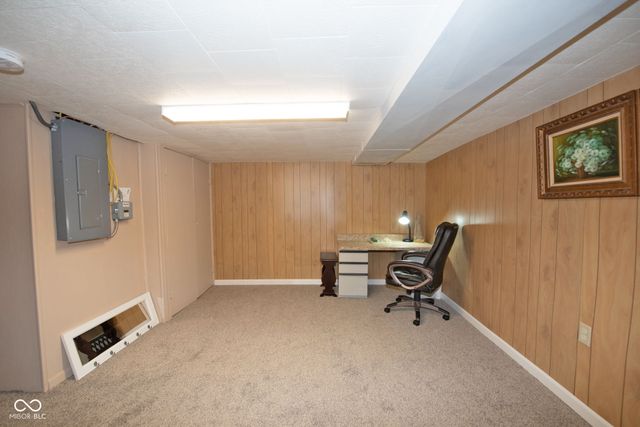 1021 N 21st Street, Lafayette, IN 47904