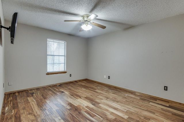 1017 NW 166th Terrace, Edmond, OK 73012