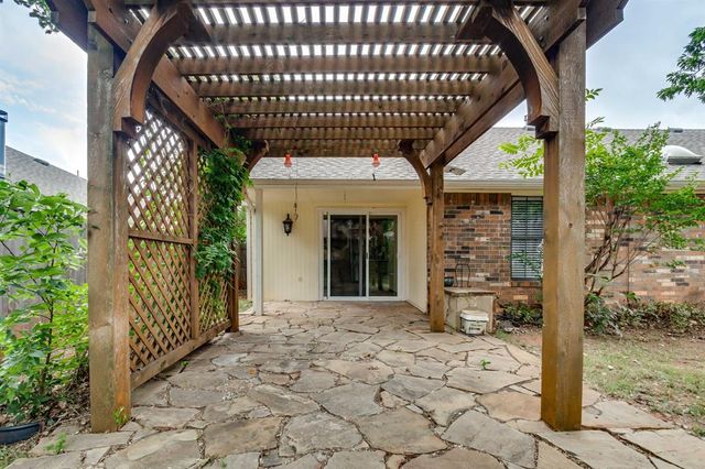 1017 NW 166th Terrace, Edmond, OK 73012