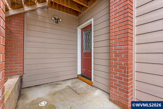 2652 Hoo Doo Dr NW, Salem, OR 97304