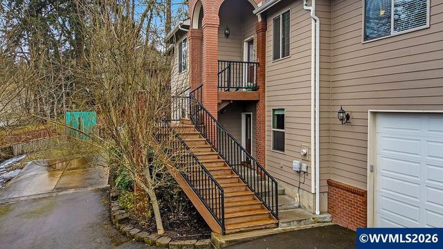 2652 Hoo Doo Dr NW, Salem, OR 97304