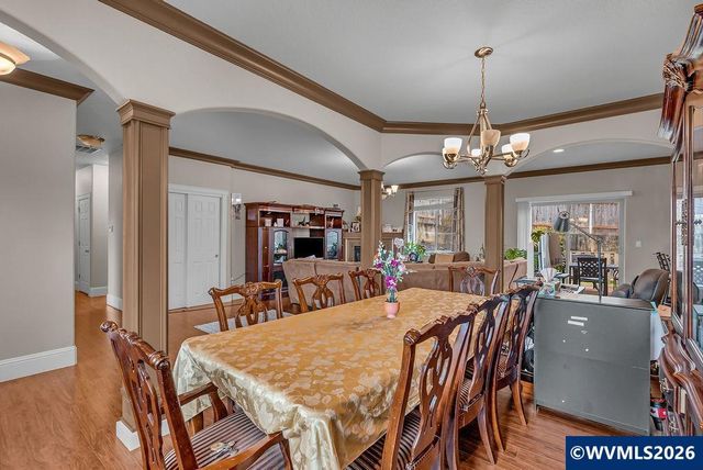 2652 Hoo Doo Dr NW, Salem, OR 97304