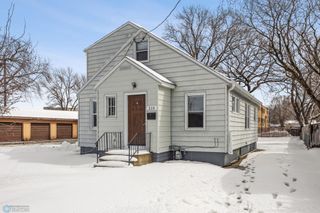 210 11th Street S, Moorhead, MN 56560
