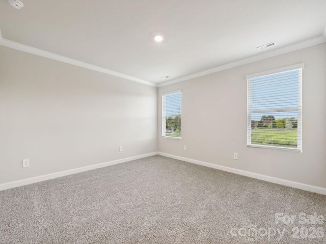 9016 Foggy Brook Loop, Charlotte, NC 28216