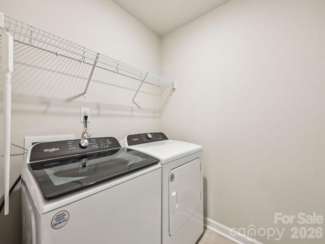 9016 Foggy Brook Loop, Charlotte, NC 28216
