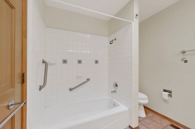 279 Loma Entrada, Santa Fe, NM 87501