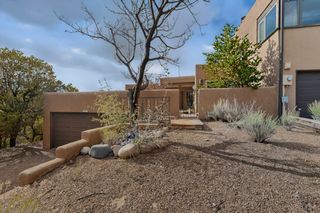 279 Loma Entrada, Santa Fe, NM 87501