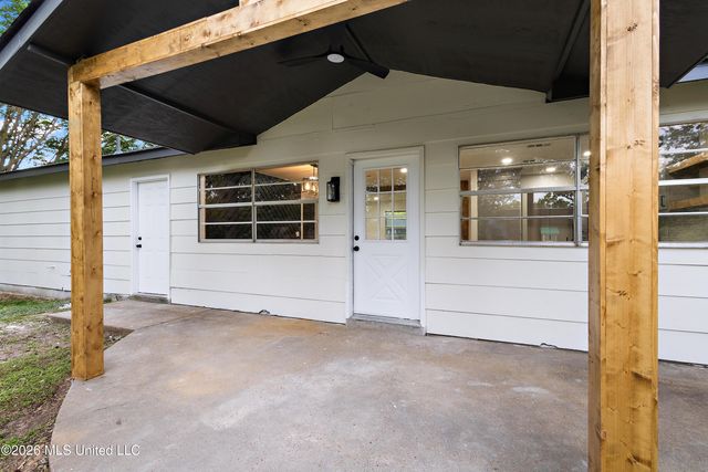 40 Woodbridge Road, Brandon, MS 39042