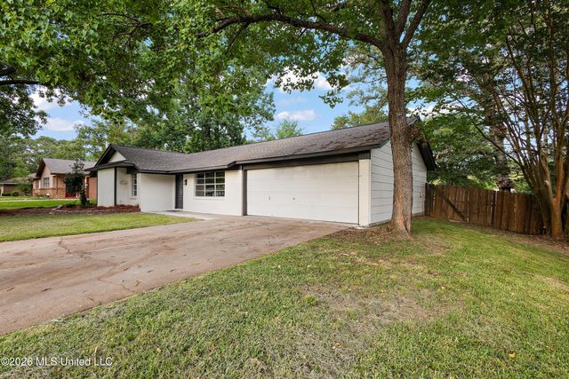 40 Woodbridge Road, Brandon, MS 39042