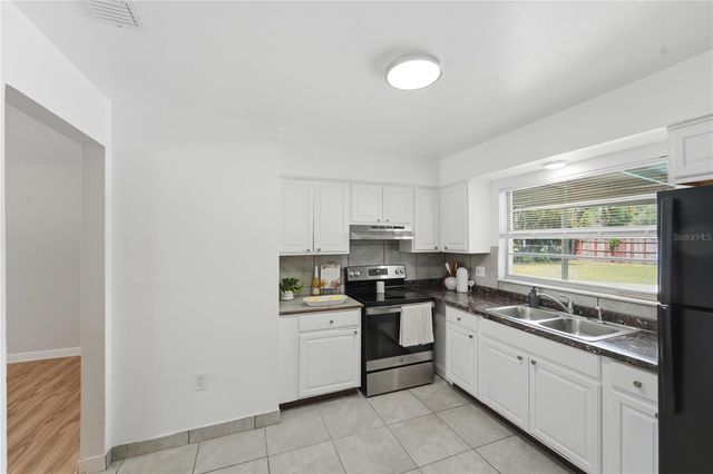 2213 VILLANO AVENUE, Orlando, FL 32818