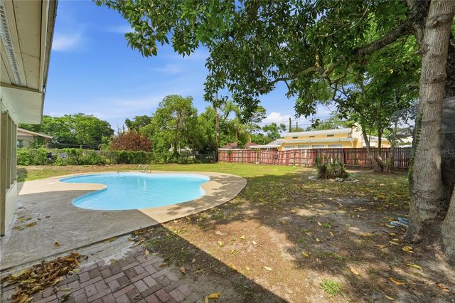 2213 VILLANO AVENUE, Orlando, FL 32818