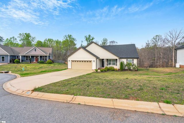 422 Thiago Court, Lyman, SC 29365