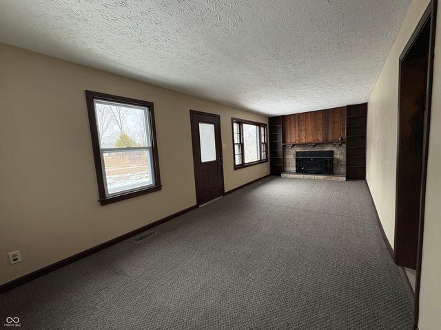 8772 E State Road 42, Poland, IN 47868