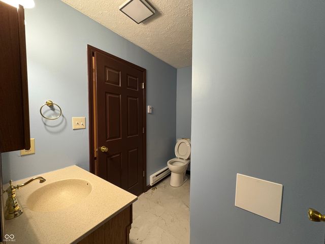 8772 E State Road 42, Poland, IN 47868