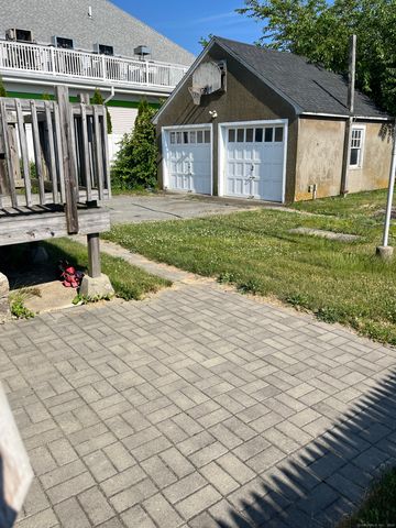 83 Ledyard Avenue, Groton, CT 06340