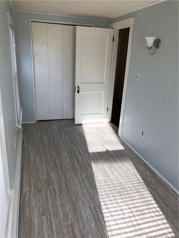 83 Ledyard Avenue, Groton, CT 06340