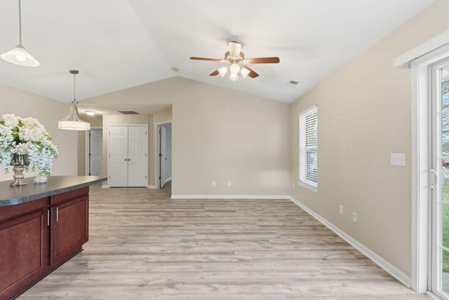 114 Lake Forest Drive, Georgetown, KY 40324