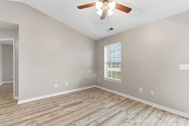 114 Lake Forest Drive, Georgetown, KY 40324