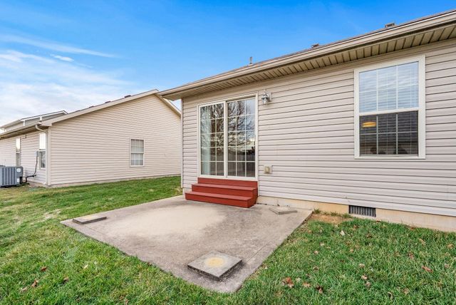 114 Lake Forest Drive, Georgetown, KY 40324