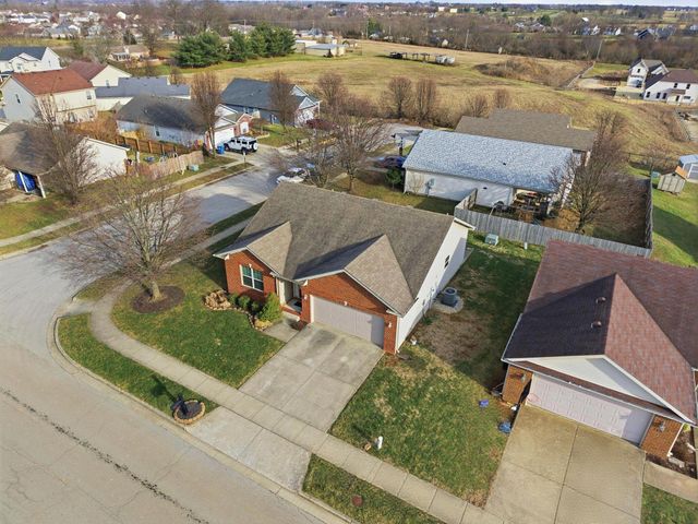 114 Lake Forest Drive, Georgetown, KY 40324