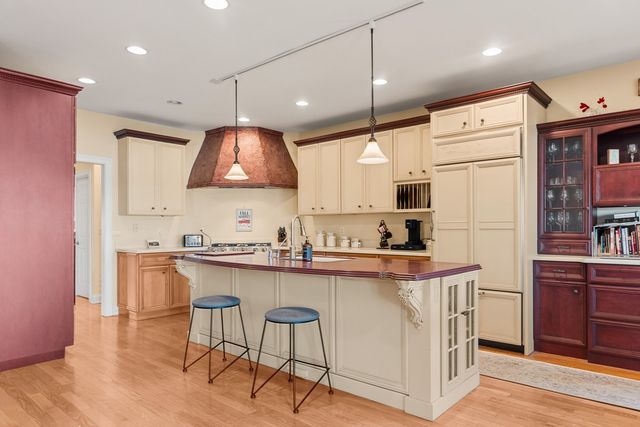 2601 N 3653rd Road, Sheridan, IL 60551