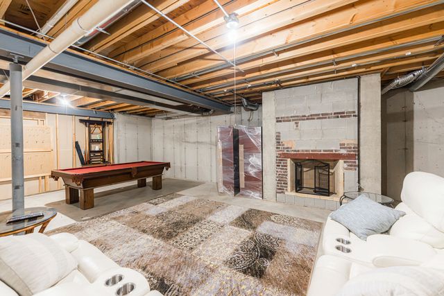 2601 N 3653rd Road, Sheridan, IL 60551